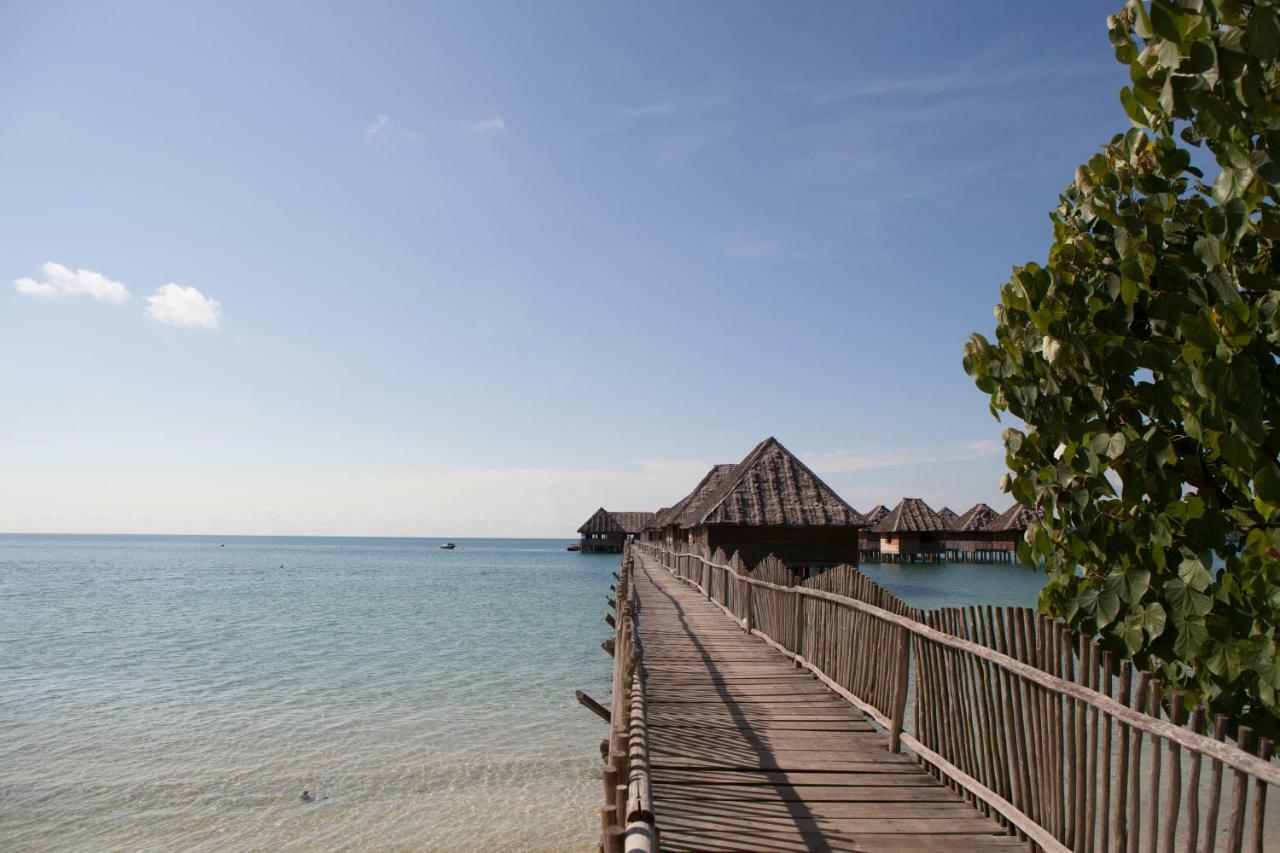 Telunas Beach Resort 수기 외부 사진