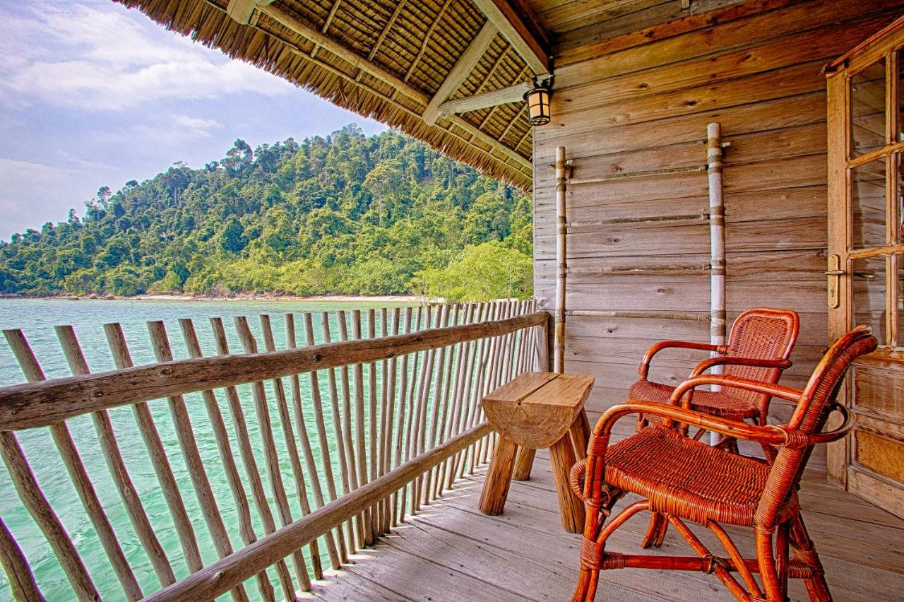 Telunas Beach Resort 수기 외부 사진